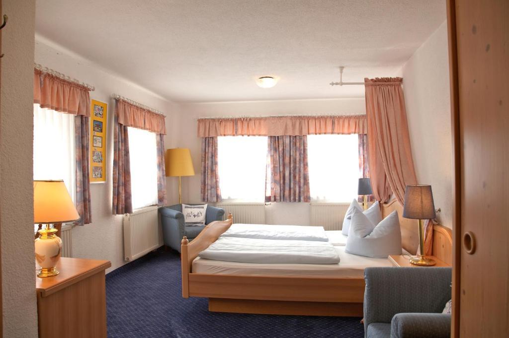 Gasthaus Zur Post Waal Kamer foto