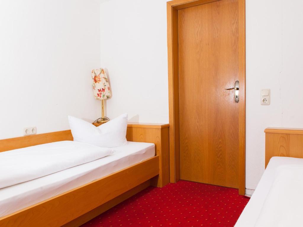 Gasthaus Zur Post Waal Kamer foto
